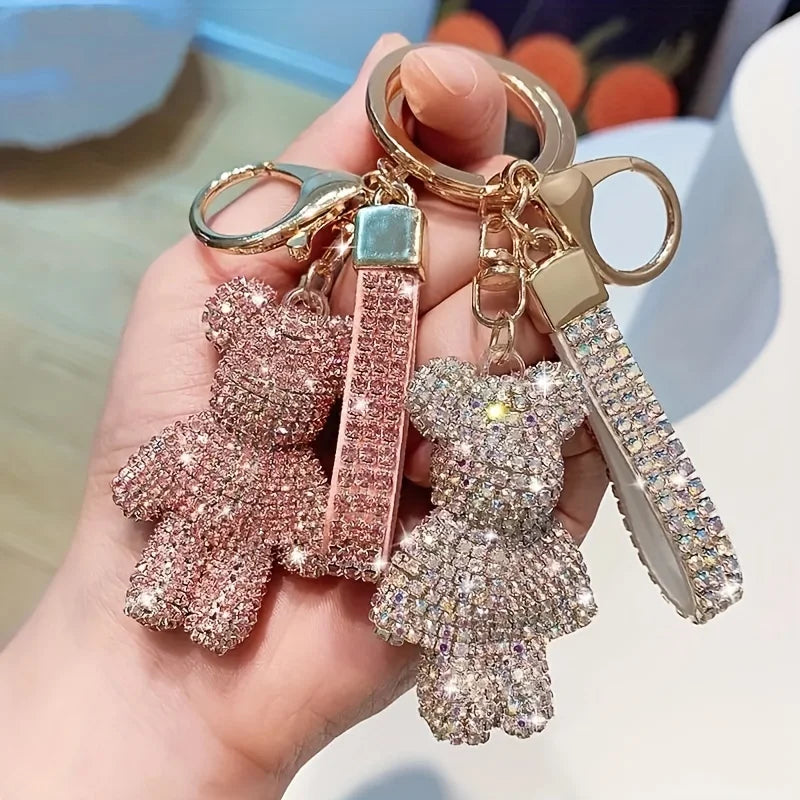 Diamond-Encrusted Teddy Bear Keychain – Luxury Sparkling Bag & Car Charm