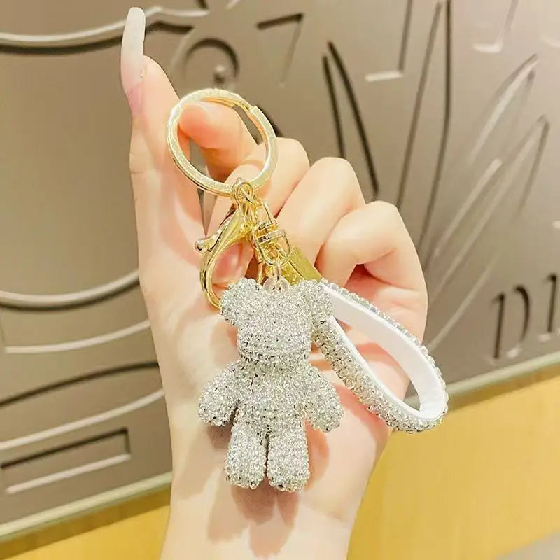 Diamond-Encrusted Teddy Bear Keychain – Luxury Sparkling Bag & Car Charm