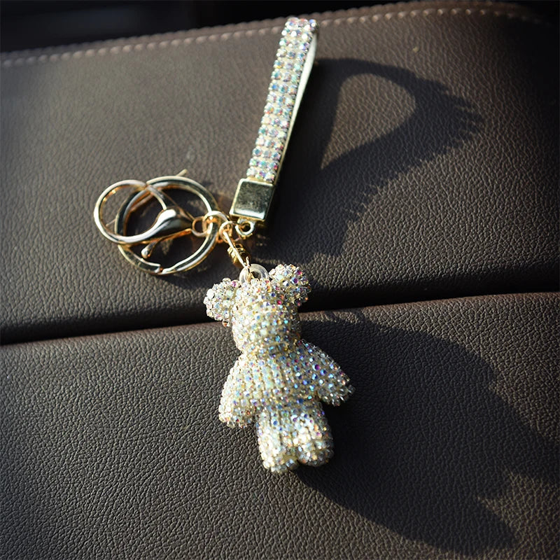Diamond-Encrusted Teddy Bear Keychain – Luxury Sparkling Bag & Car Charm