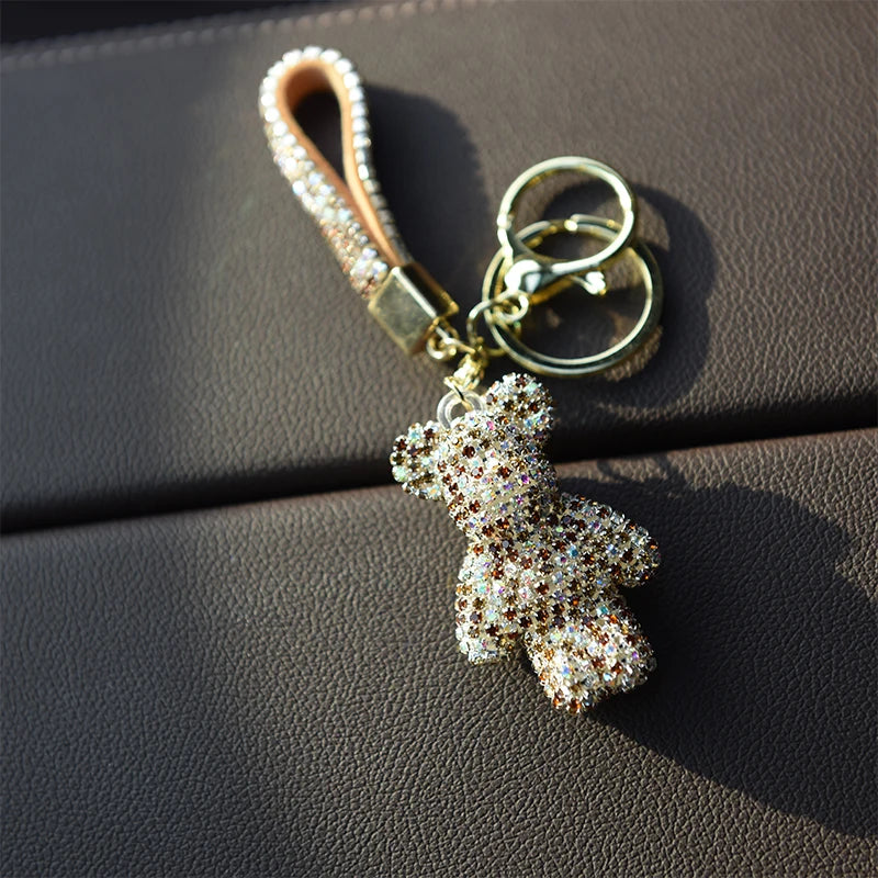 Diamond-Encrusted Teddy Bear Keychain – Luxury Sparkling Bag & Car Charm
